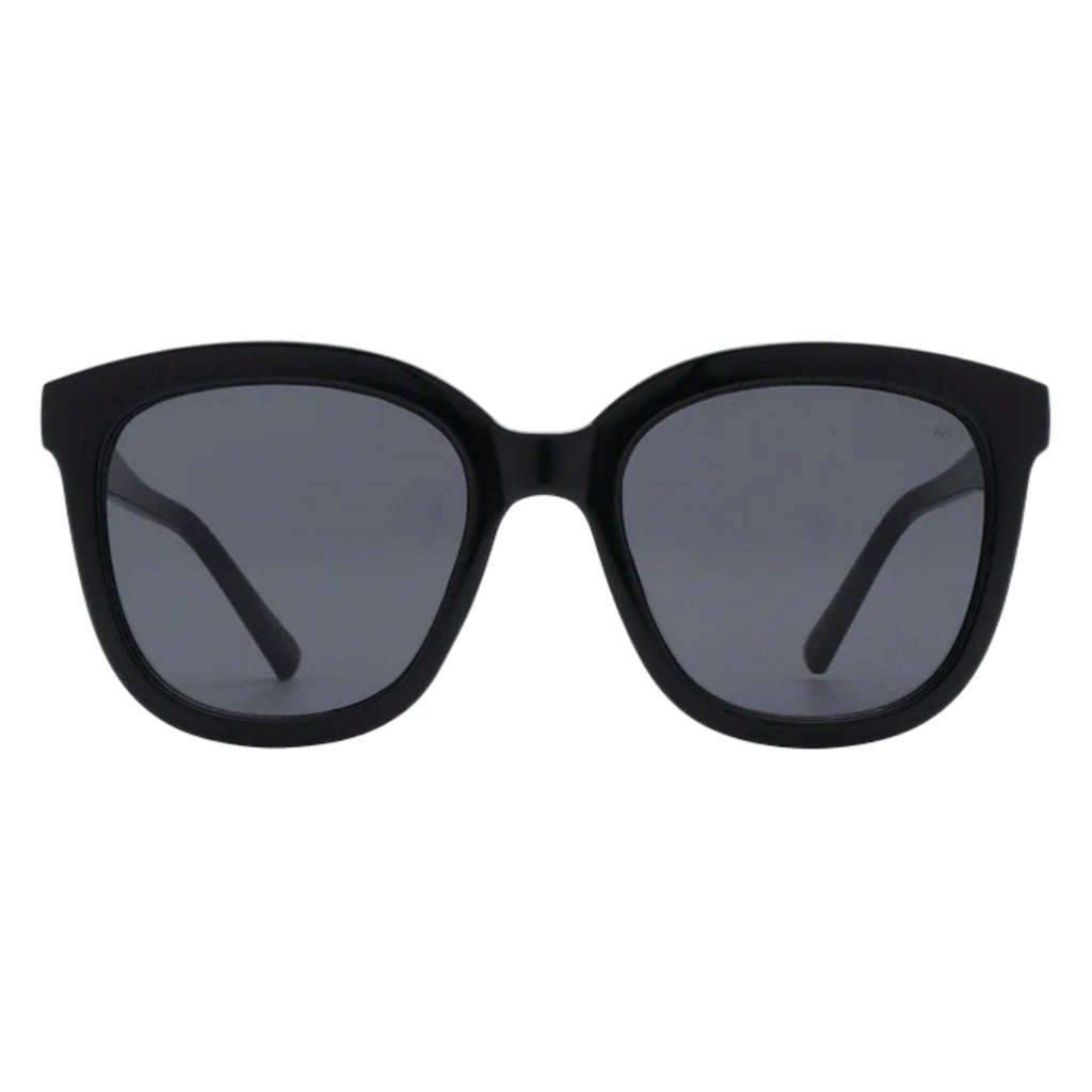 Oversized black frame sunglasses with black lenses.
A.KJAERBEDE Billy Black Sunglasses - Jo And Co A.KJAERBEDE Billy Black Sunglasses - A.KJAERBEDE