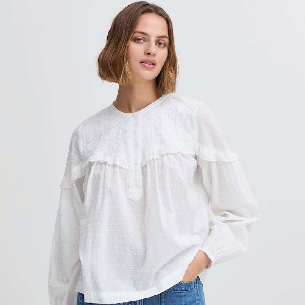 Atelier Reve Snow White Lauren Blouse with frill details and full sleeves.