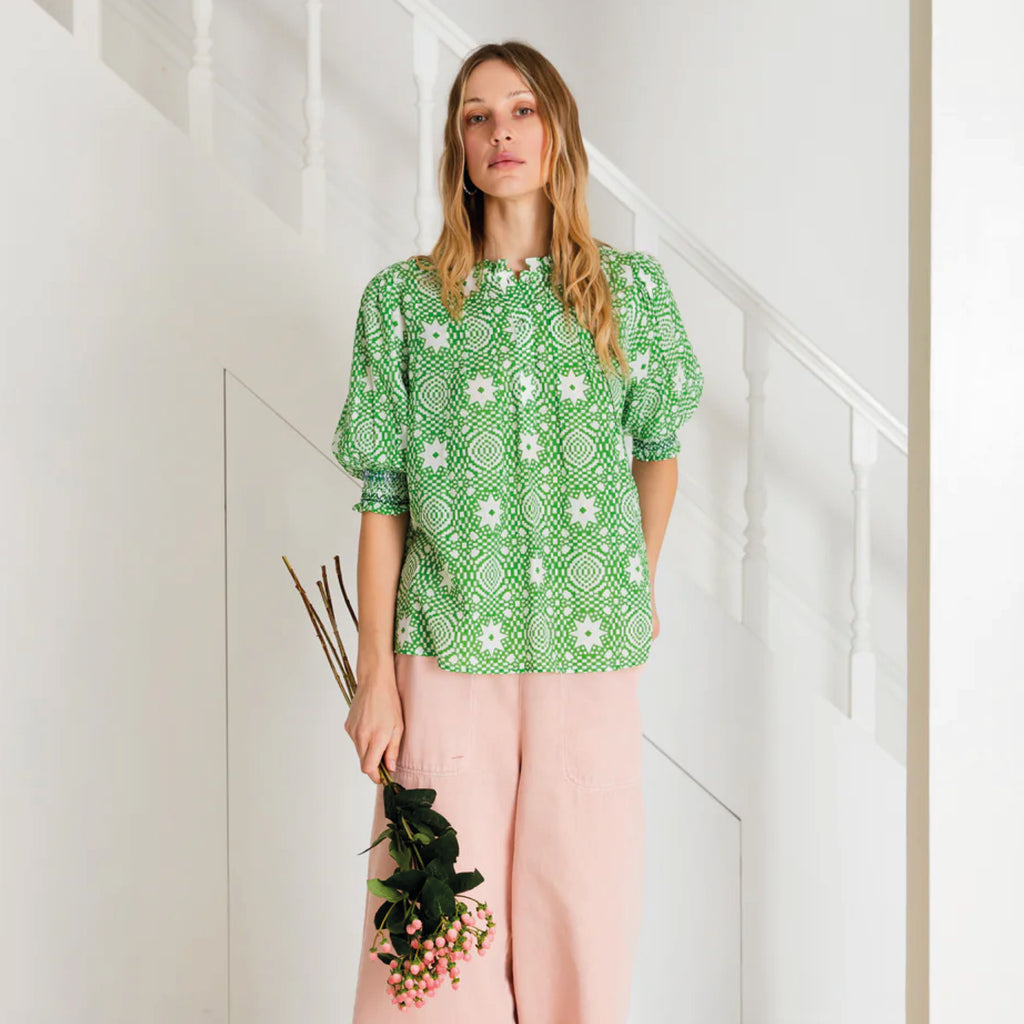 Hand block-printed green cotton voile shirt, with frill collar, half placket opening with buttons and elbow length sleeves.
Bonté Apple Green Loane Shirt - Jo And Co Bonté Apple Green Loane Shirt - Bonté