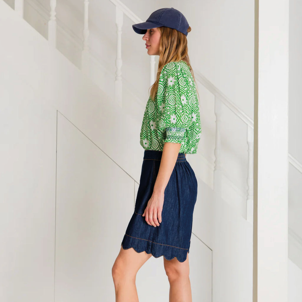 Hand block-printed green cotton voile shirt, with frill collar, half placket opening with buttons and elbow length sleeves.
Bonté Apple Green Loane Shirt - Jo And Co Bonté Apple Green Loane Shirt - Bonté