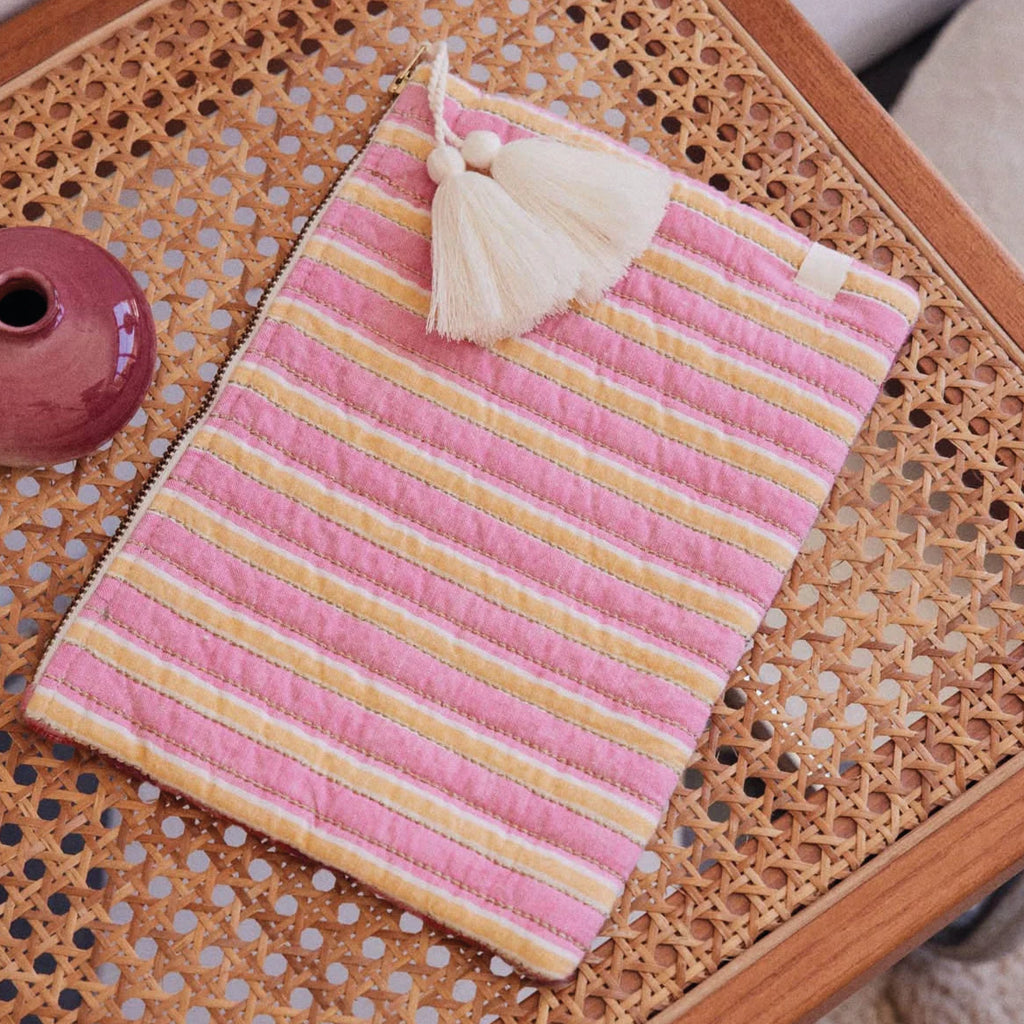 Quilted zipped pouch with cream and pink striped design and handmade cream tassels.
Louise Misha Cream Sun Pink Stripe Domina Pouch - Jo And Co Louise Misha Cream Sun Pink Stripe Domina Pouch - Louise Misha