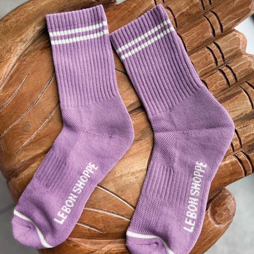 Le Bon Shoppe Grape Boyfriend Socks on wooden bench.