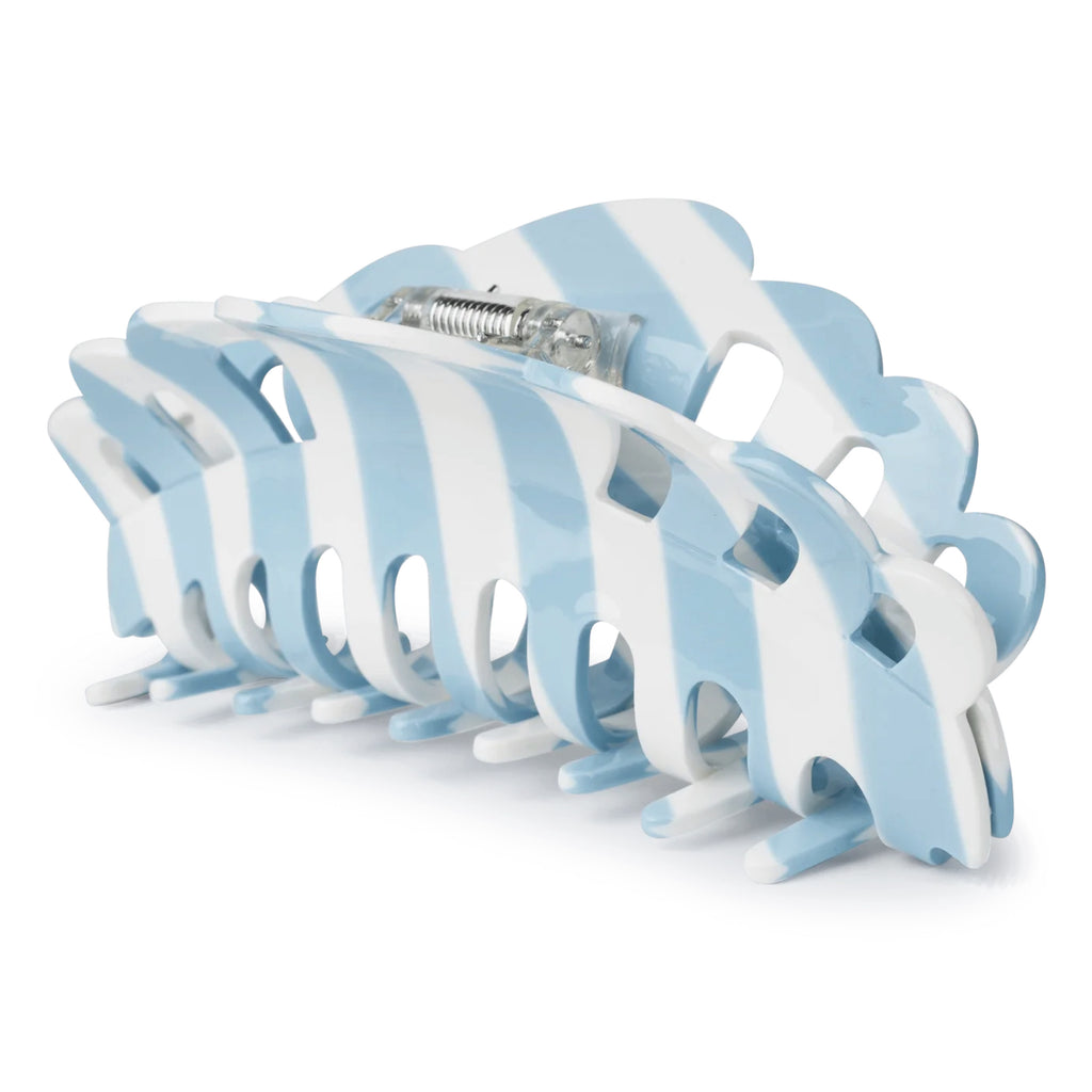 Extra large hair clip with pale blue and white stripes.
Light Blue Emma Striped Giga Hair Claw - Jo And Co Light Blue Emma Striped Giga Hair Claw - SUI AVA