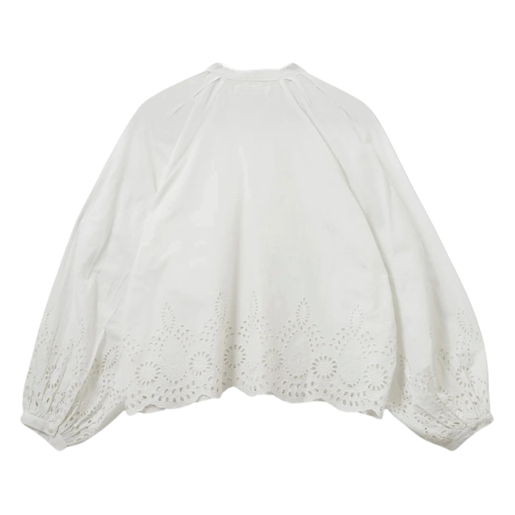 Sofie Schnoor Telas Snow White Blouse with pointelle embroidery and puffed sleeves.
Sofie Schnoor Telas Snow White Blouse - Jo And Co Sofie Schnoor Telas Snow White Blouse - Sofie Schnoor